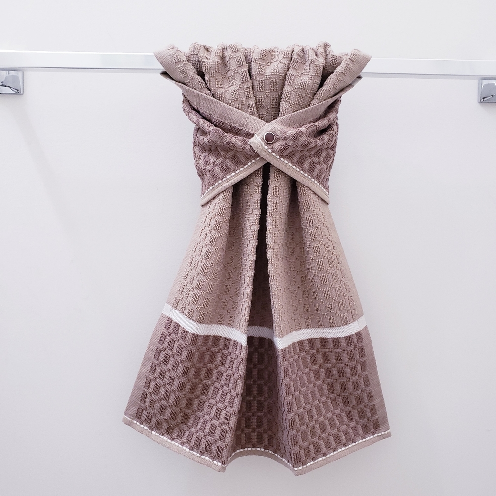 💘FINAL⚜️NEW!⬜️ #9040-B ■Tan Block design Hang'N'Snap HAND Towel 💟PLASTIC SNAP - Picture 9 of 12